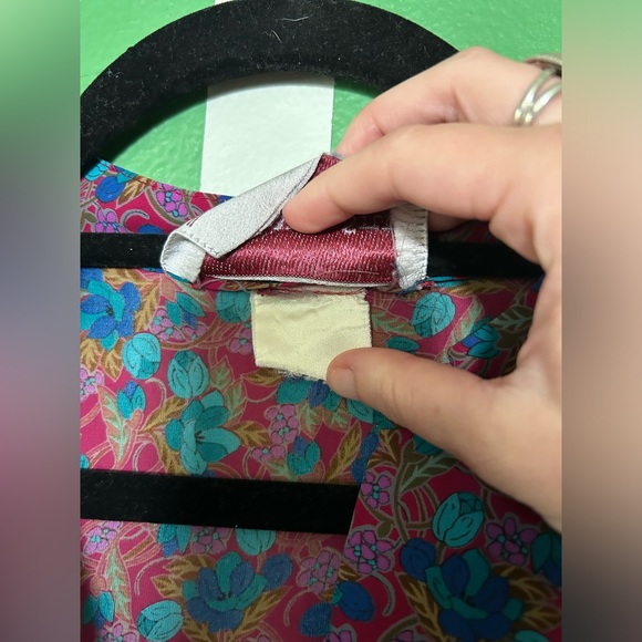 Floral, sheer midi - Picture 4 of 5